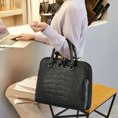 Alternative view of Serpentine Pro Laptop Bag